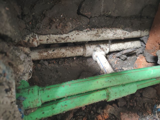 牙克石市消防水管漏水检测维修.客厅漏水检测维修